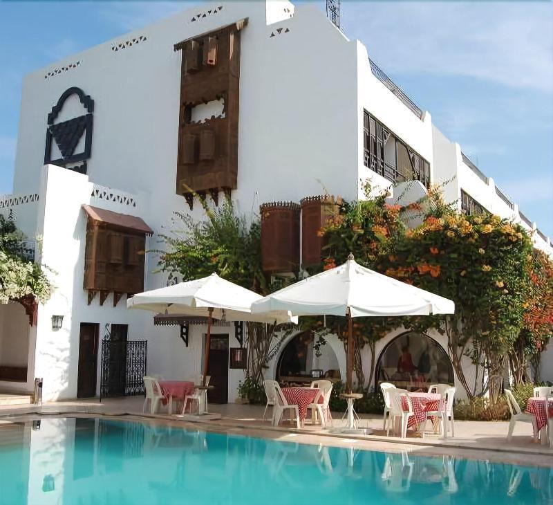 Six Corners Resort Abū Sulţān Exterior foto